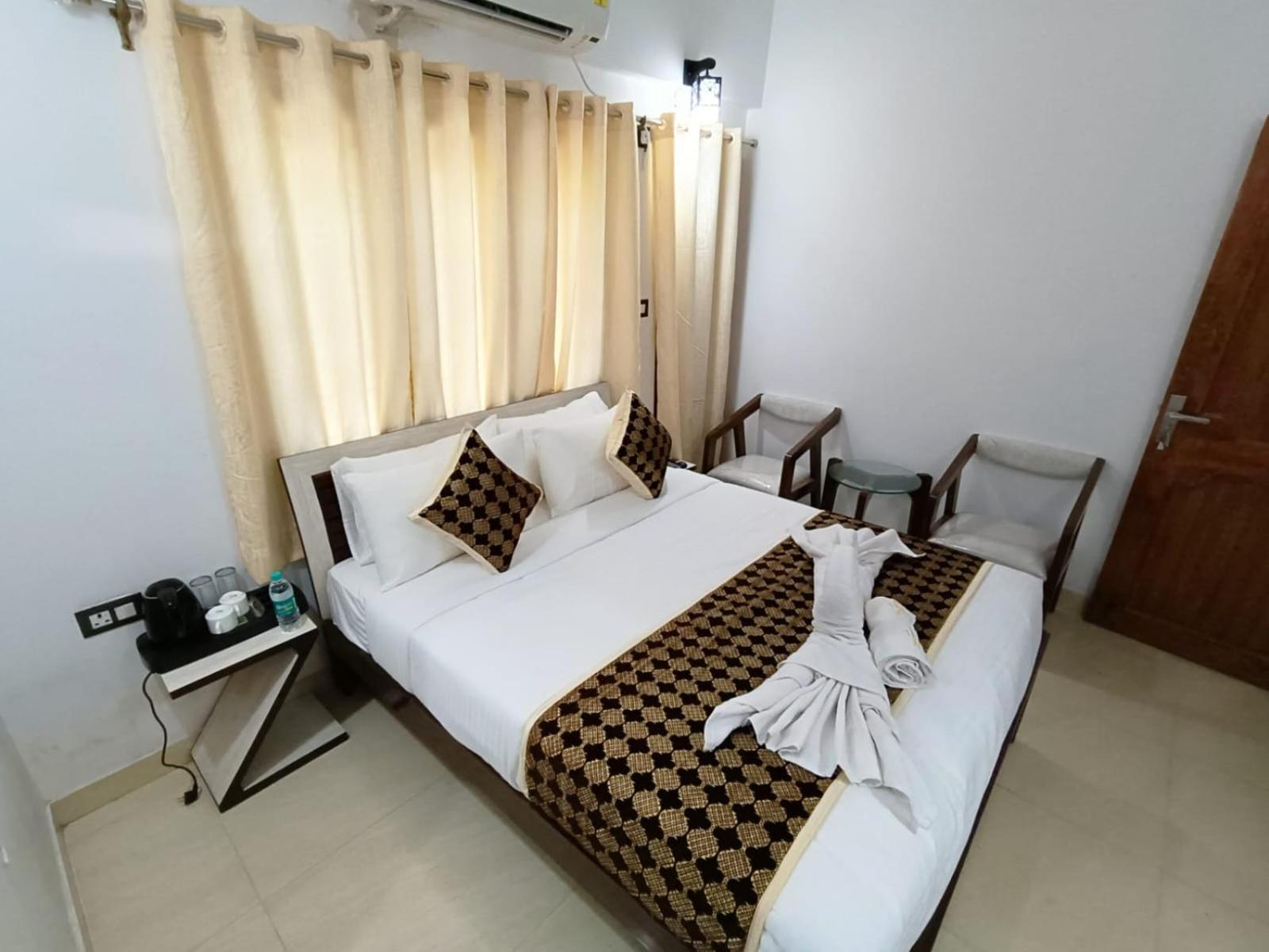 Hotel Aman Residency Allāhābād Junction 外观 照片